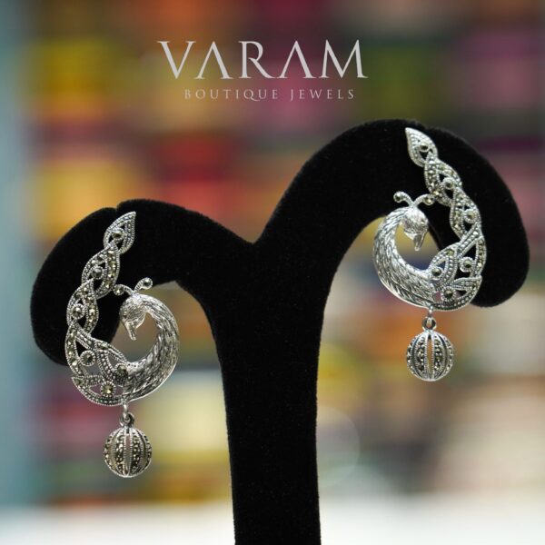 varam_earrings_peacock_silver_oxidised_earrings_1-1