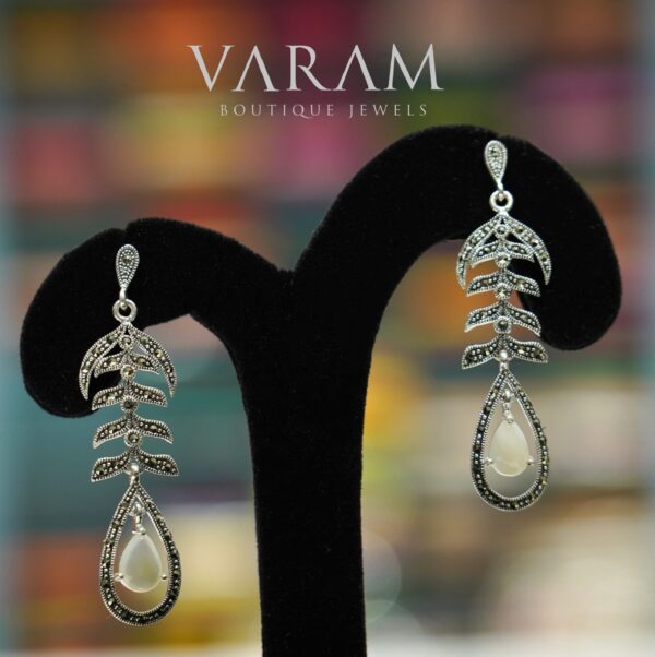 varam_earrings_white_stone_silver_oxidised_earrings_1-1