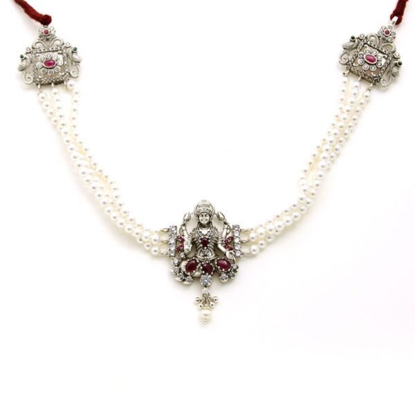 varam_chains_goddess_lakshmi_pendant_with_white_beads_chain220316