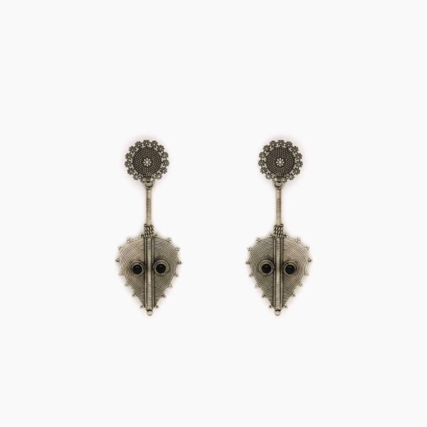 varam_earrings_black_stone_spade_design_oxidised_silver_earrings