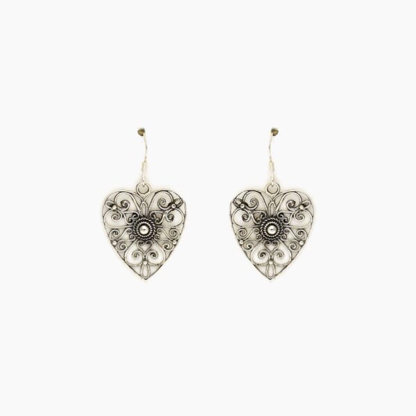 varam_earrings_heart_design_oxidised_silver_earrings