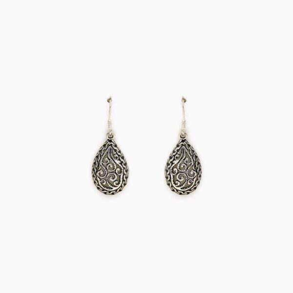 varam_earrings_oxidised_silver_design_earrings