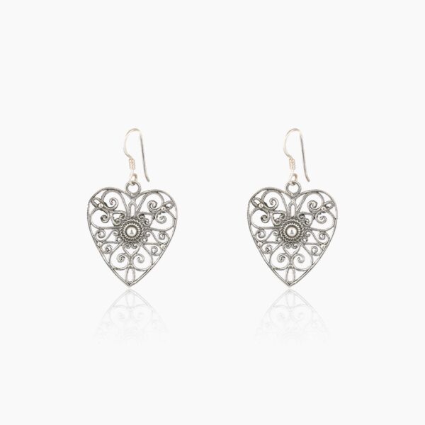 varam_earrings_heart_shaped_design_oxidised_silver_earrings-1