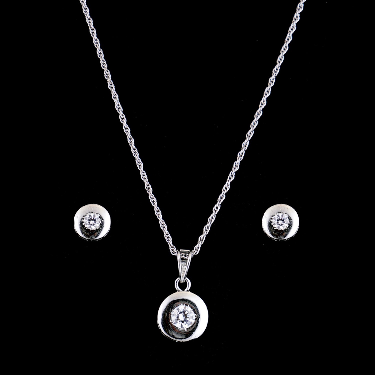 varam_swarovski_white_stone_silver_chain_with_earrings_3-1