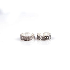 Sun design
oxidised silver
Toe Rings