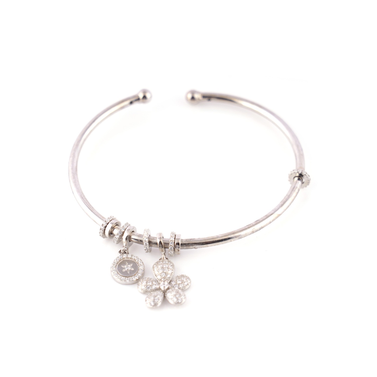 varam_bracelet_and_bangle_adjustable_flower_and_round_shaped_charm_silver_bracelet-1