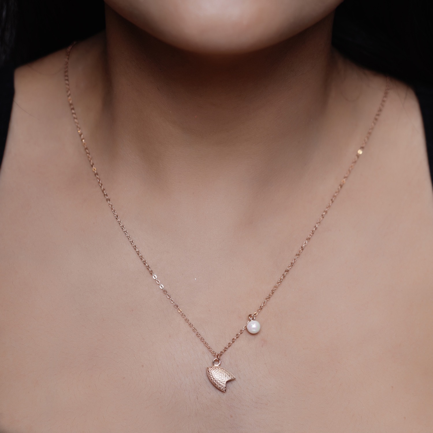 varam_chain_102022_solid_arrow_and_pearl_drop_charm_rose_gold_silver_chain-2