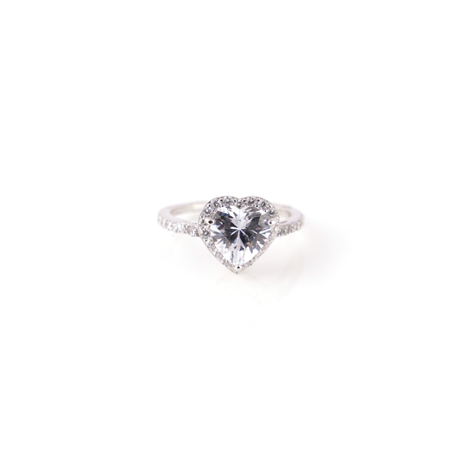 varam_rings_heart_shaped_white_stone_designer_silver_ring-1