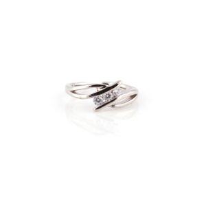 Designer three stone silver toe rings