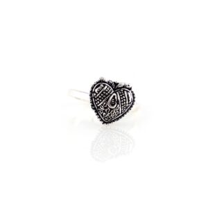Heart shaped oxidised silver toe rings