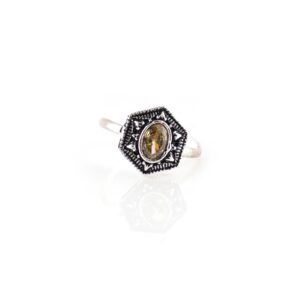 Hexagon shaped oxidised silver toe rings