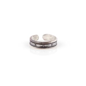 Stylish oxidised silver toe rings