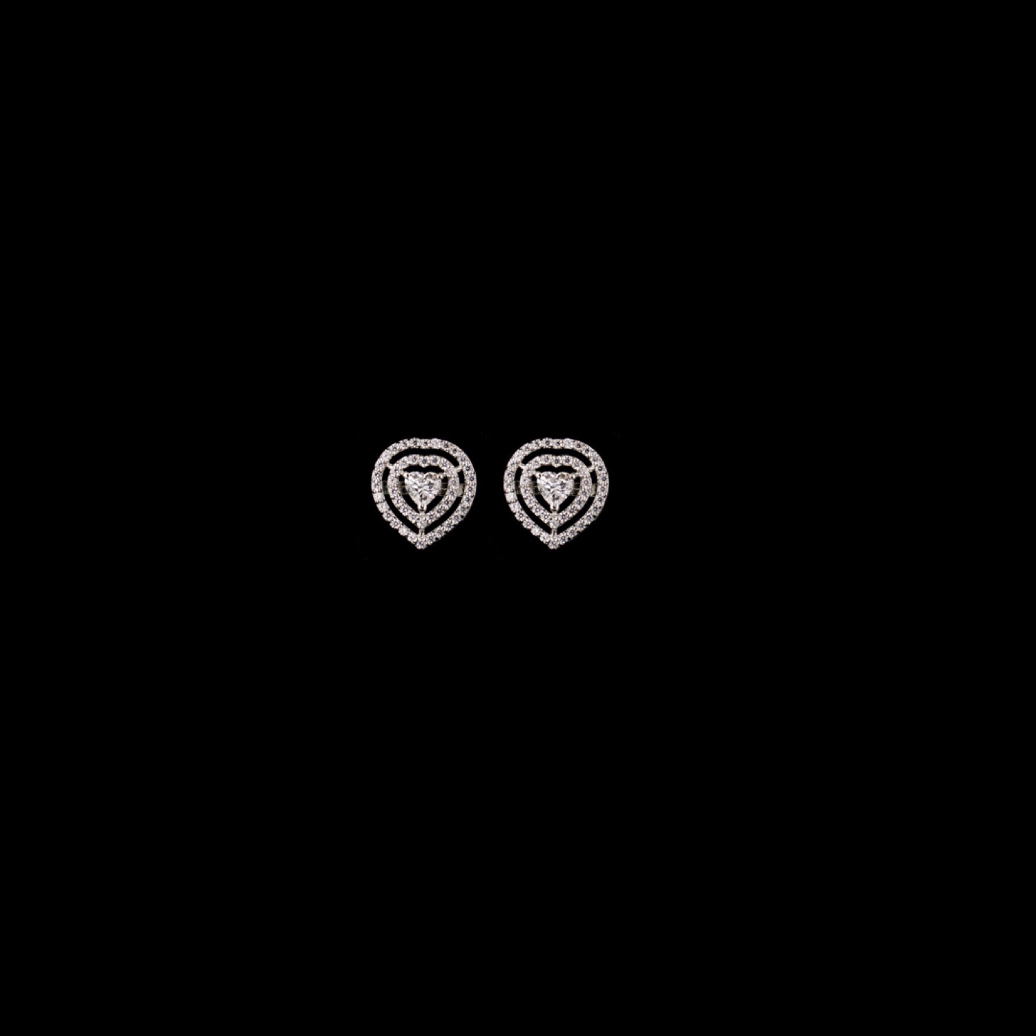 varam_earrings_102022_double_layer_heart_shaped_silver_earrings-1